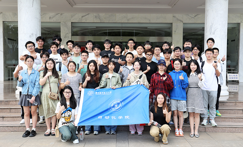 南航师生走进Z6尊龙凯时电缆共探智能造作新将来