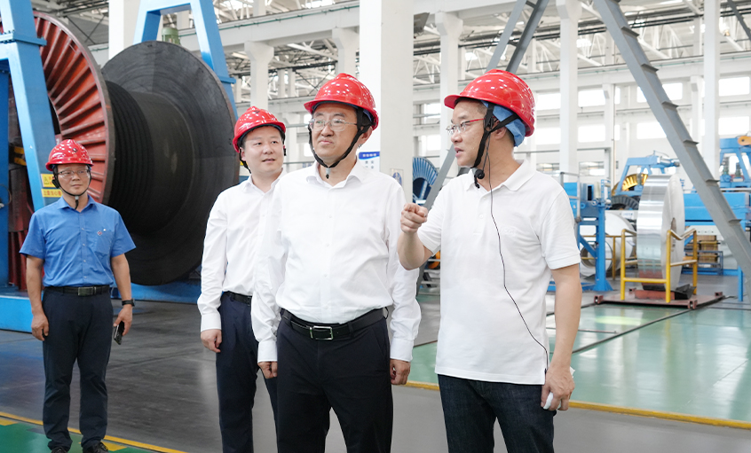 省人社厅朱从明厅长调研Z6尊龙凯时电缆 激励企业阐扬示范作用稳岗扩岗促就业