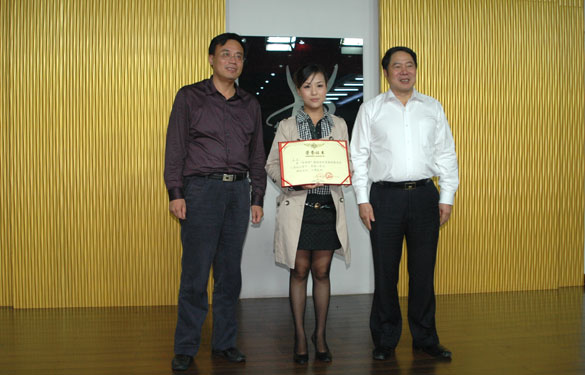 Z6尊龙凯时在“华朋杯”经信系统首届迎国庆职工歌咏角逐中获得佳绩