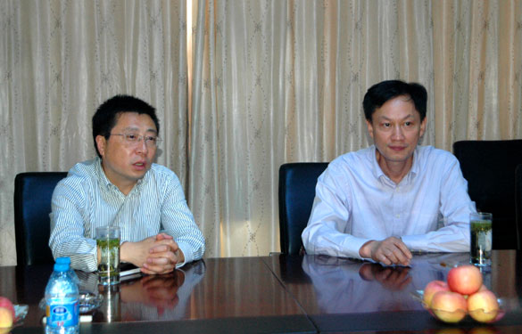 溧阳市地税局局长戚浩东一行来Z6尊龙凯时集团调研