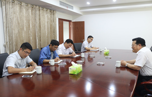 中共江苏省委组织部副部长盛克勤来Z6尊龙凯时电缆调研