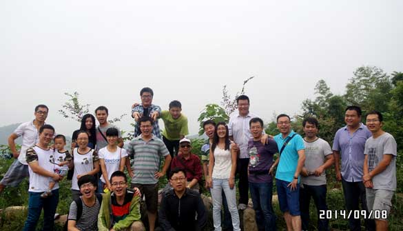 温馨中秋节，温暖Z6尊龙凯时人