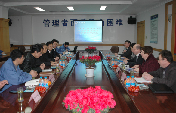 俄罗斯核动力康采恩股份公司辅导一行来Z6尊龙凯时参观接见