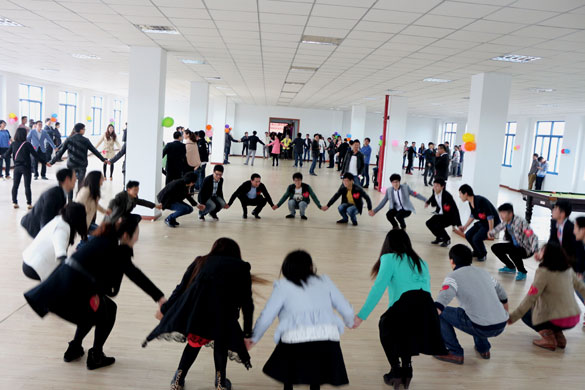 江苏中关村科技产业园企业首届专场联谊会在Z6尊龙凯时电缆进行