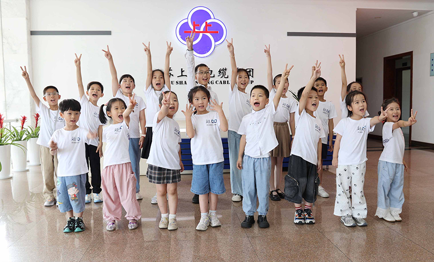 触摸工业脊梁 对话智造之光——溧阳融媒官方幼记者团走进Z6尊龙凯时